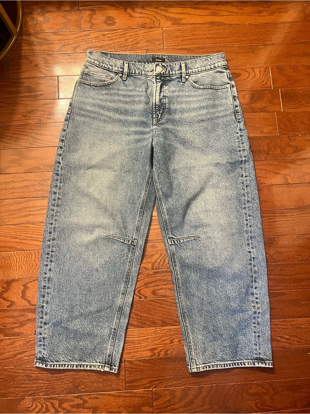 Express women Barrel Light Blue Jeany